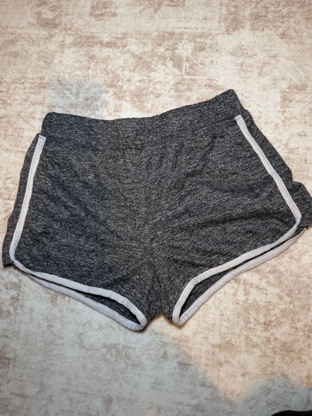 Ready to Go Heather Gray Shorts with Side Trim Women’s XL